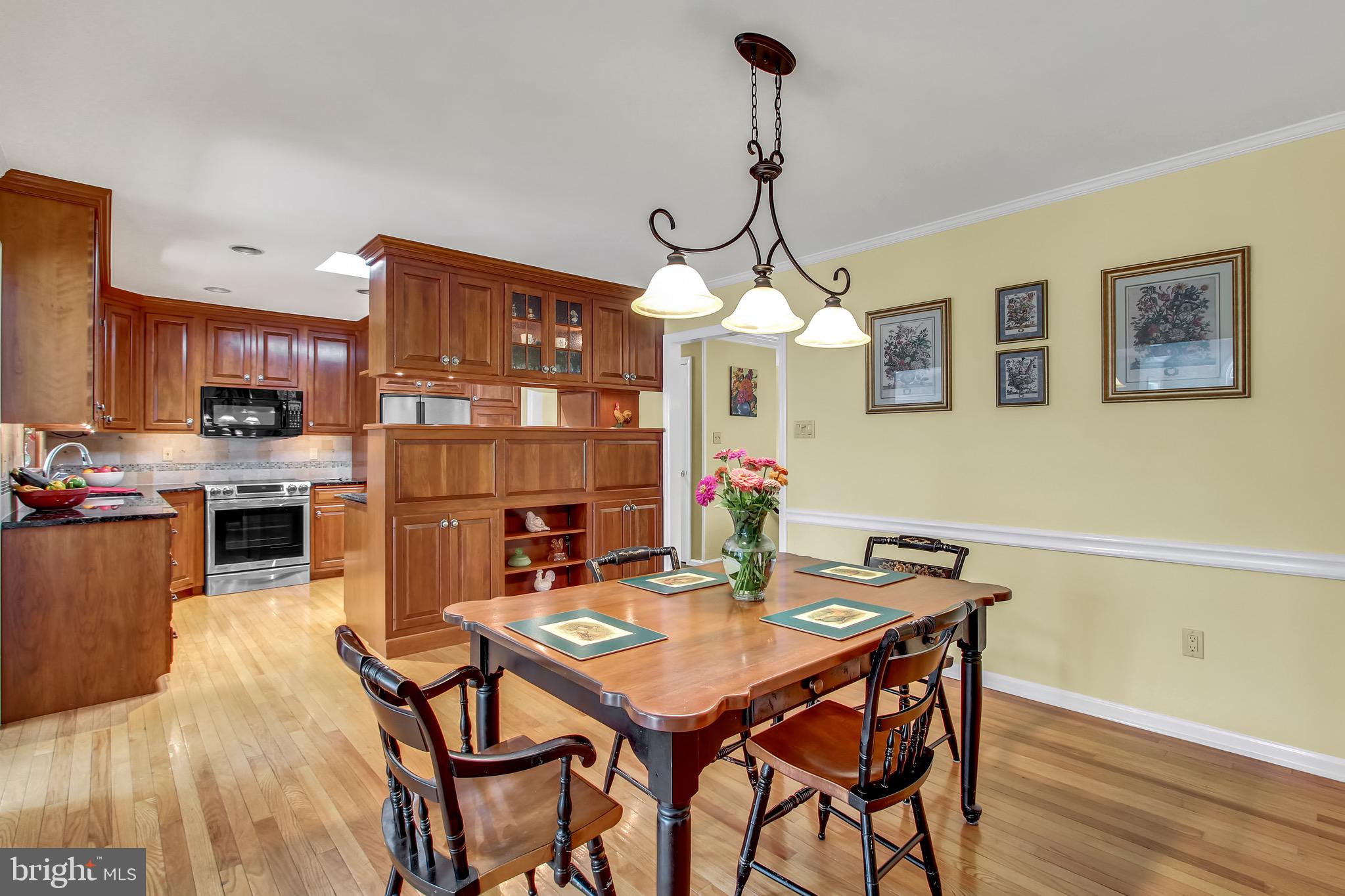 4 Silver Mine Road Conestoga, PA 17516 - Photo 5 of 39 View of Dining to Kitchen