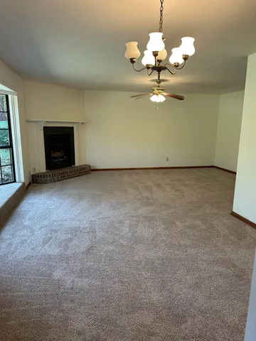 $2,100 | 1406 Devils Dip, Tallahassee, FL 32308