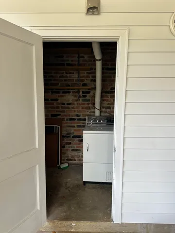 $2,100 | 1406 Devils Dip, Tallahassee, FL 32308