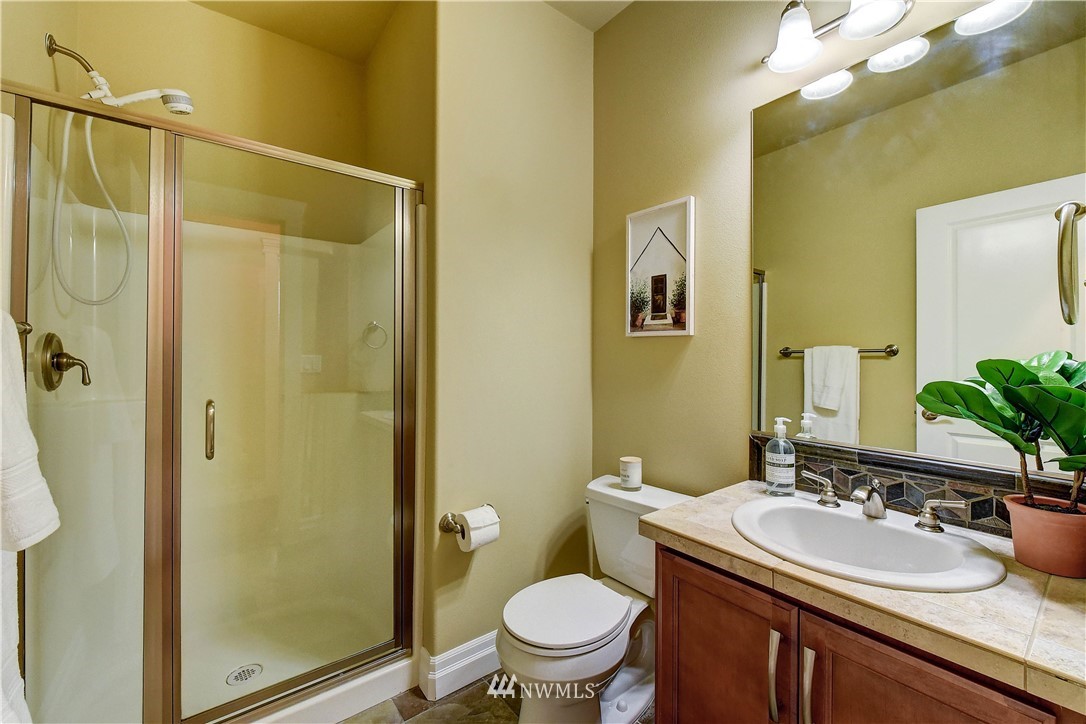 1220 North 26th Street Renton, WA 98056 - Photo 11 of 32