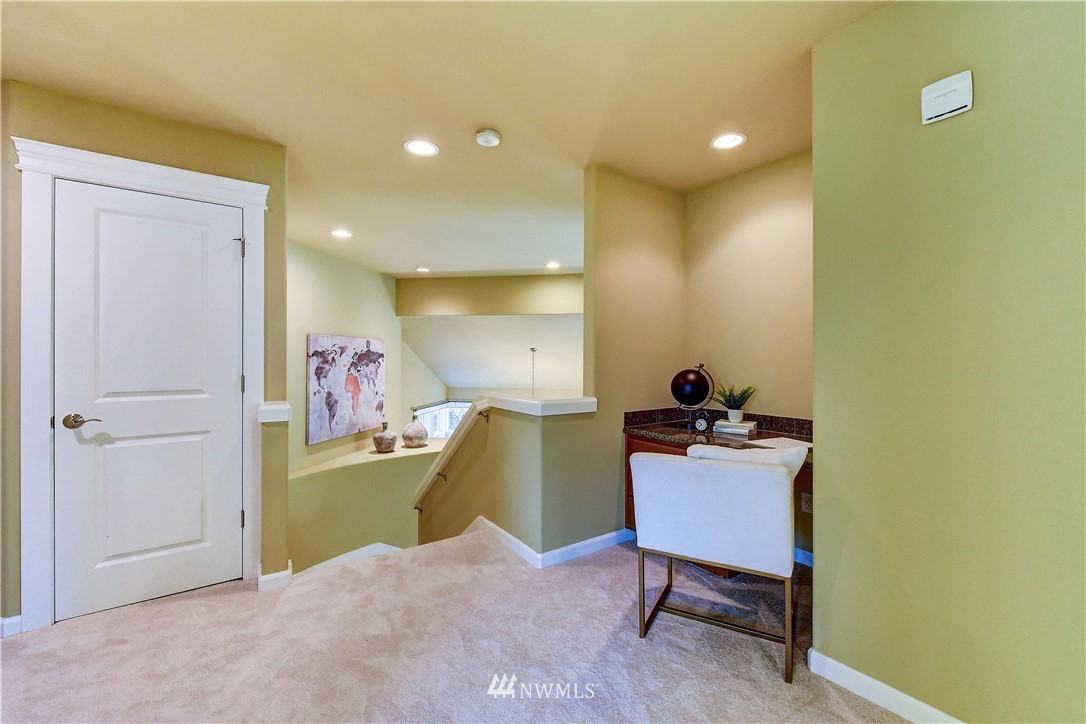 1220 North 26th Street Renton, WA 98056 - Photo 12 of 32