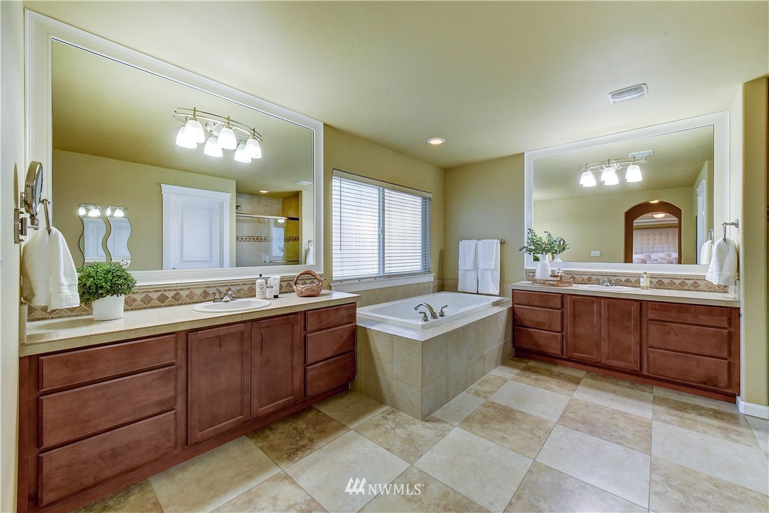1220 North 26th Street Renton, WA 98056 - Photo 16 of 32