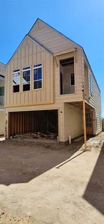 $309,900 | 3105 Jensen Drive, Unit B, Houston, TX 77026