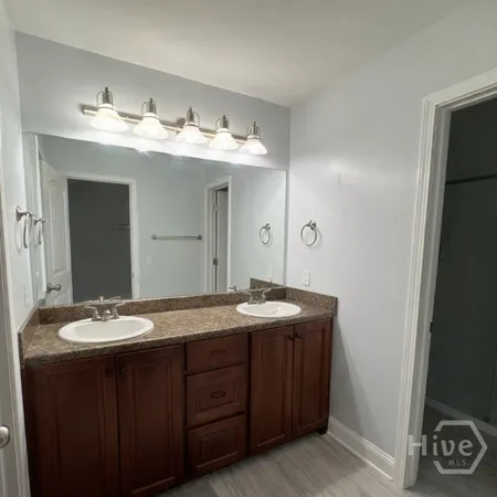 $2,495 | 214 Scarlett Lane, Richmond Hill, GA 31324