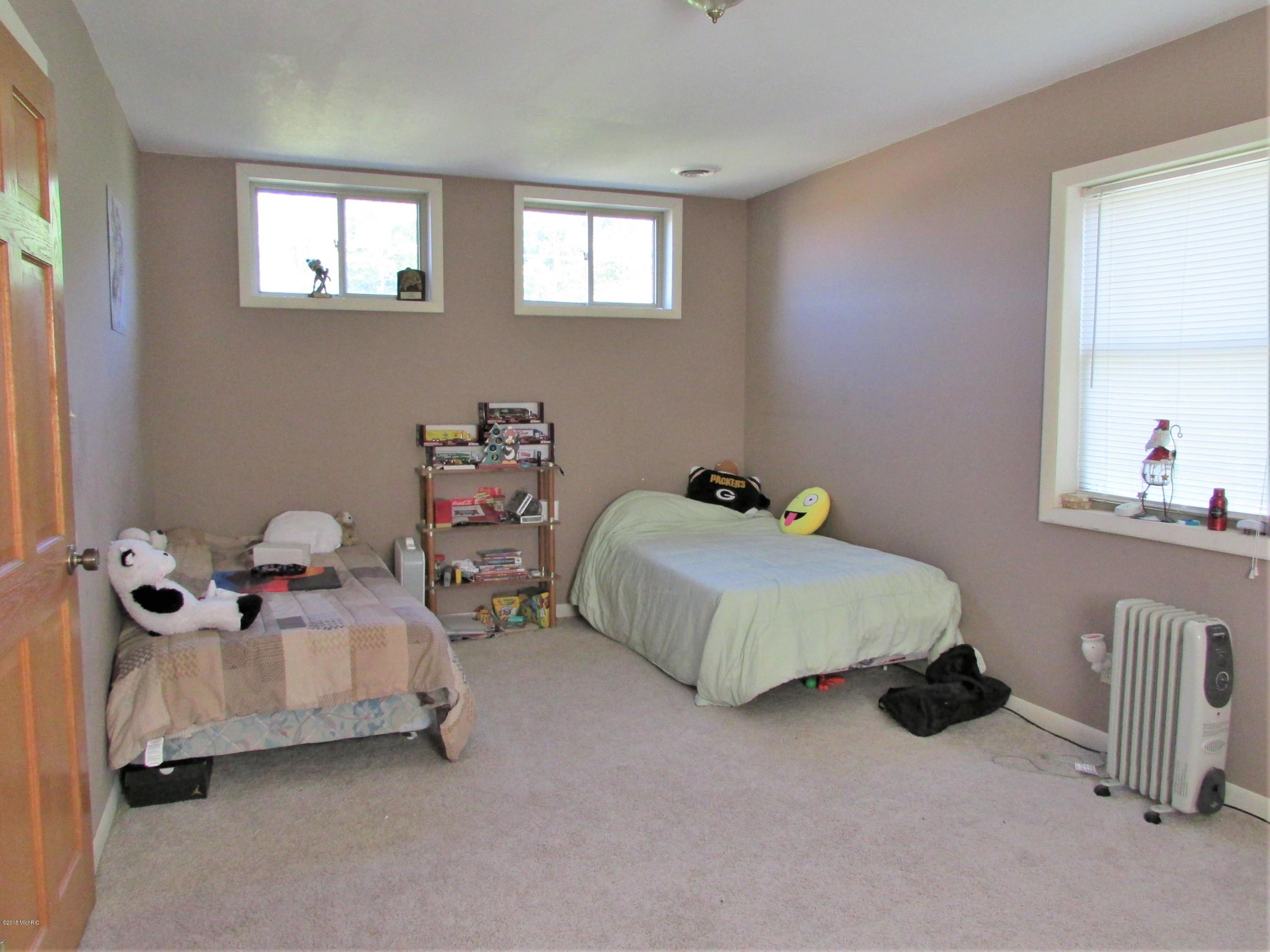 670 West Adams Road Bronson, MI 49028 - Photo 12 of 23 IMG_6804