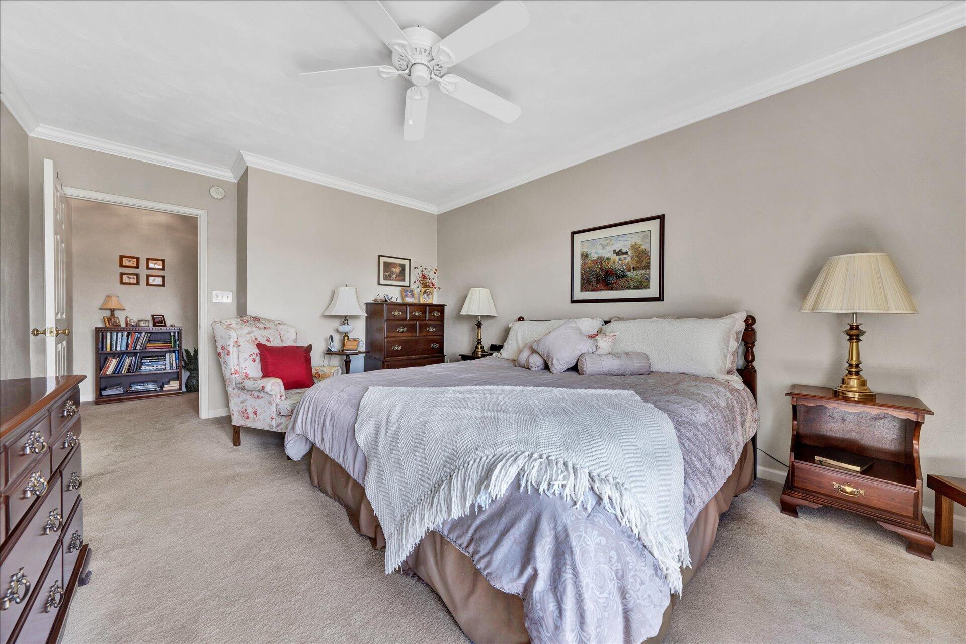 4438 Pheasant Ridge Road, Unit 303 Roanoke, VA 24014 - Photo 29 of 43 29-DSC00058