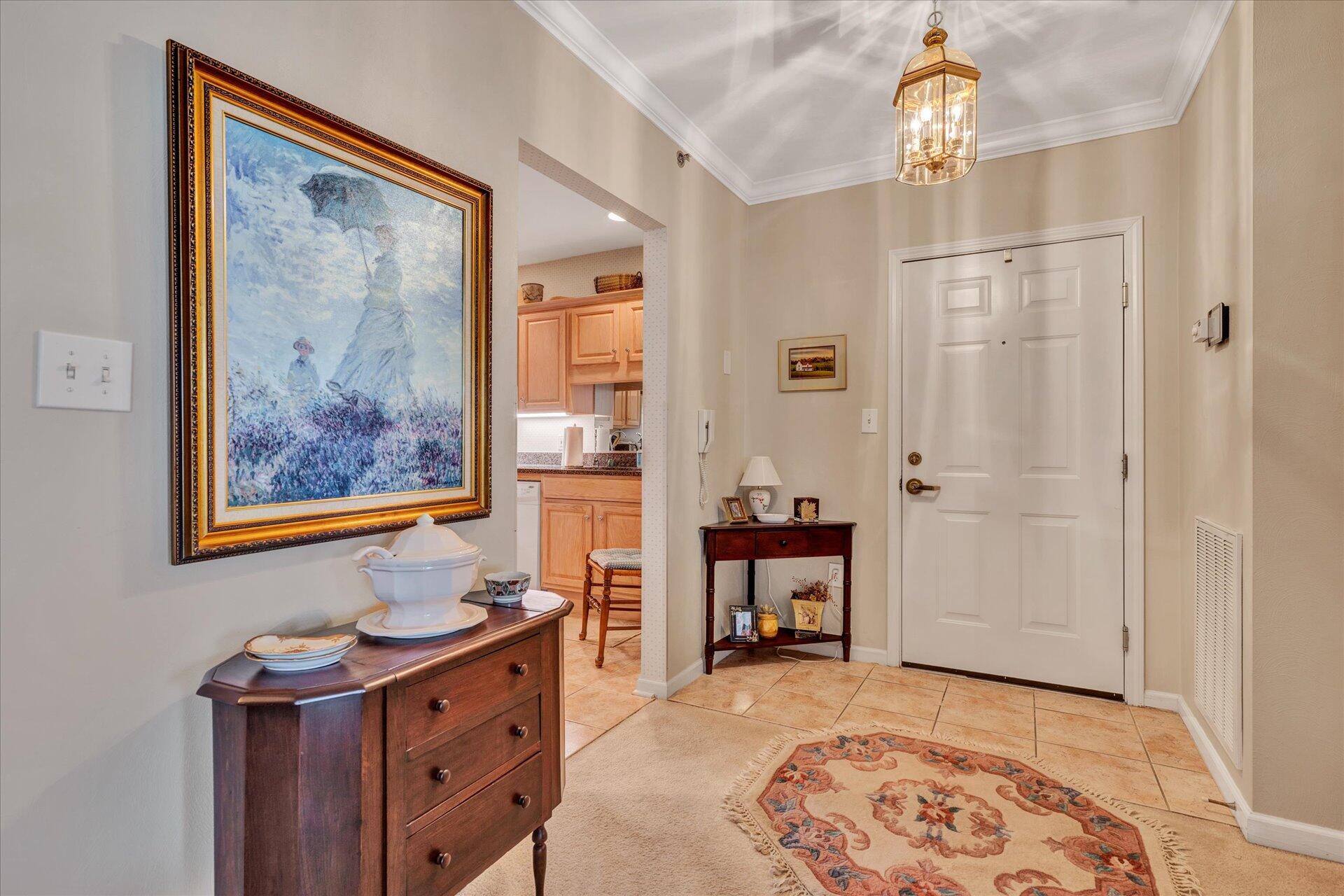 4438 Pheasant Ridge Road, Unit 303 Roanoke, VA 24014 - Photo 5 of 43 05-DSC7556
