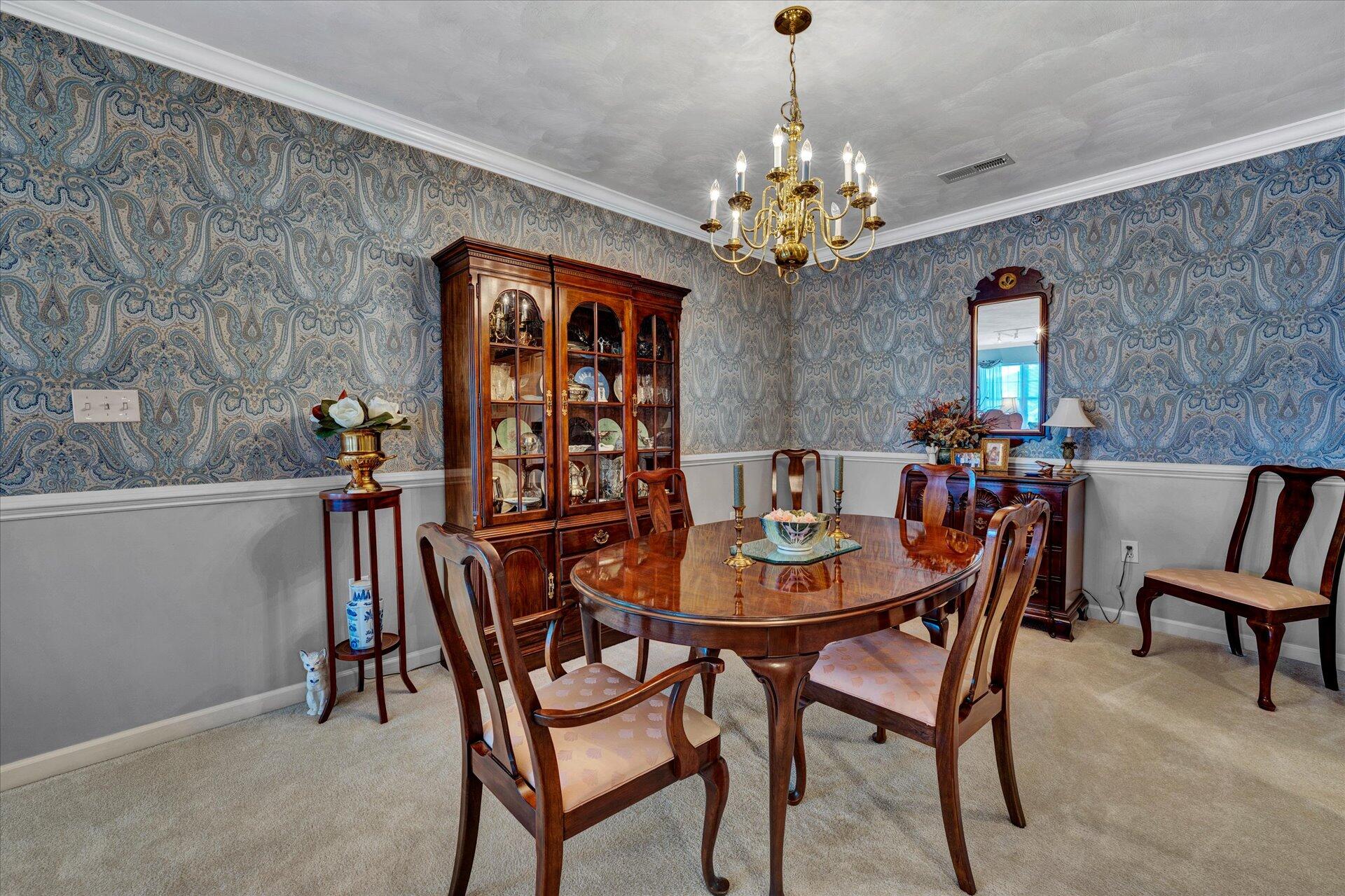 4438 Pheasant Ridge Road, Unit 303 Roanoke, VA 24014 - Photo 8 of 43 08-DSC00019