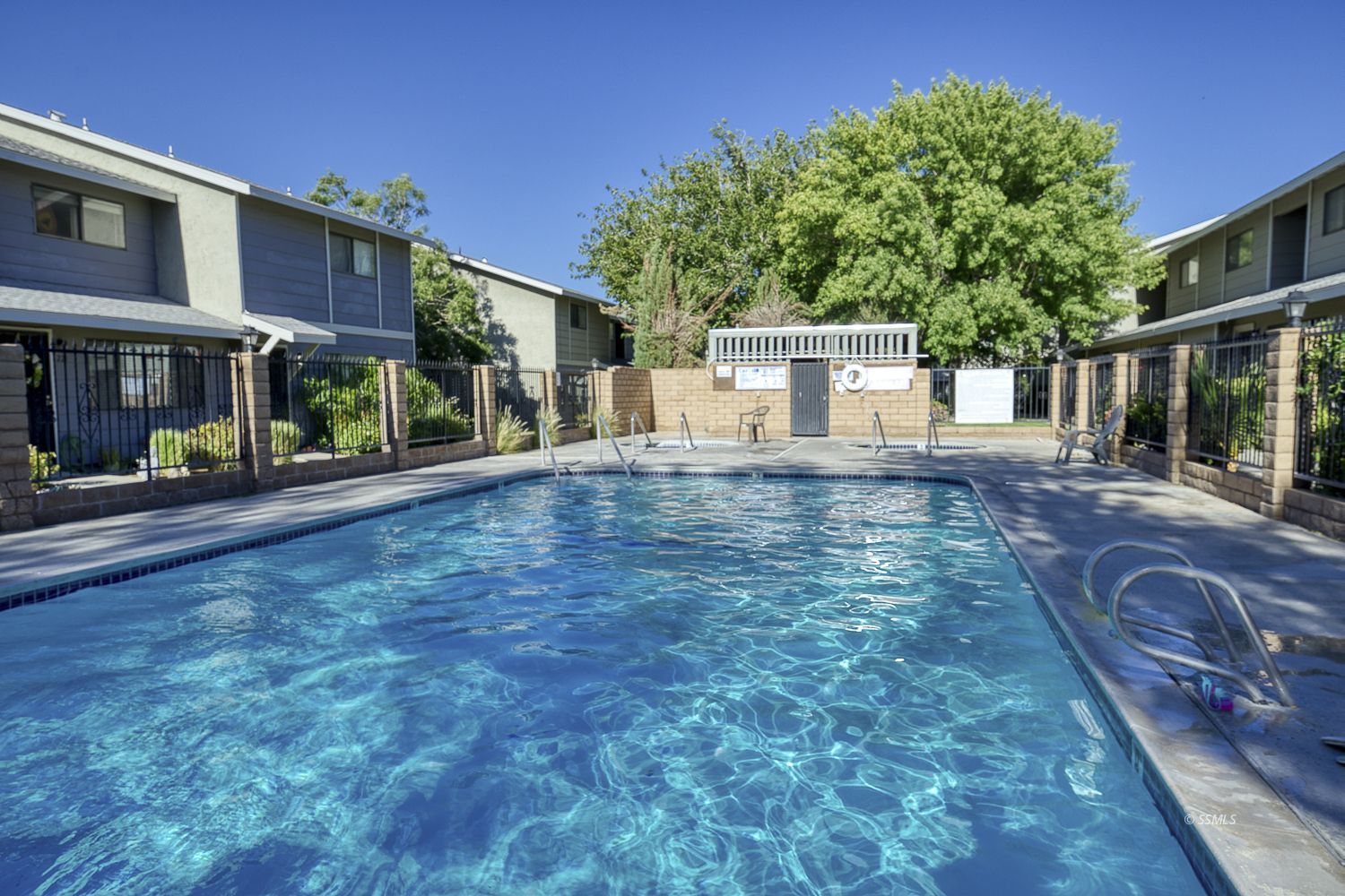 209 East Upjohn Avenue Ridgecrest, CA 93555 - Photo 35 of 44