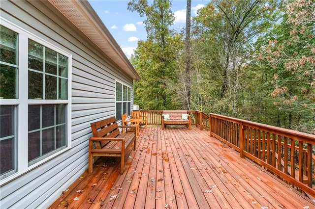 $495,000 | 943 Mason Lee Avenue Southeast, Loganville, GA 30052