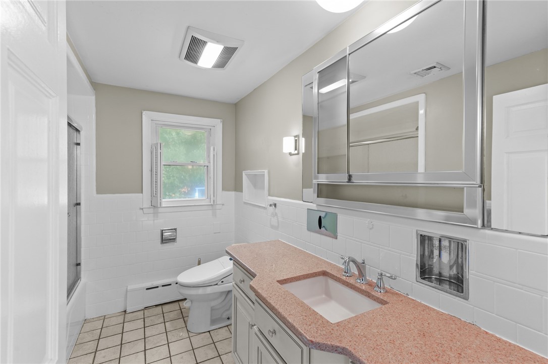 2 Oak Grove Boulevard North Providence, RI 02911 - Photo 20 of 47