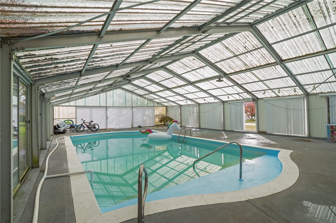 2 Oak Grove Boulevard North Providence, RI 02911 - Photo 35 of 47