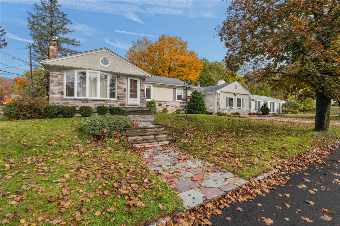 2 Oak Grove Boulevard North Providence, RI 02911 - Photo 39 of 47