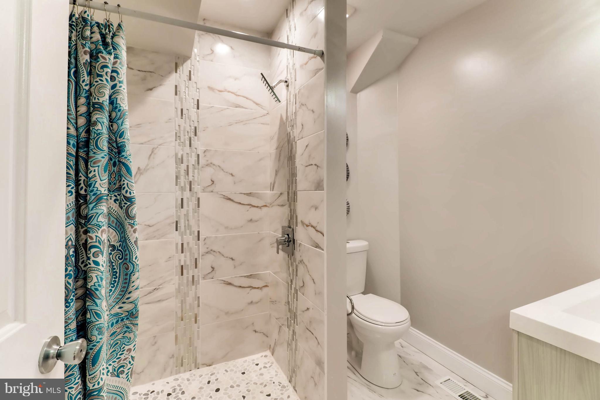 3905 Pinewood Avenue Baltimore, MD 21206 - Photo 26 of 30 Exquisite Features in Upper Level Bath