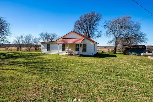 $2,418,000 | 1992 Sand Flat Road, Jacksboro, TX 76458