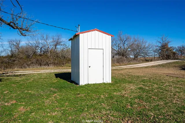 $2,418,000 | 1992 Sand Flat Road, Jacksboro, TX 76458