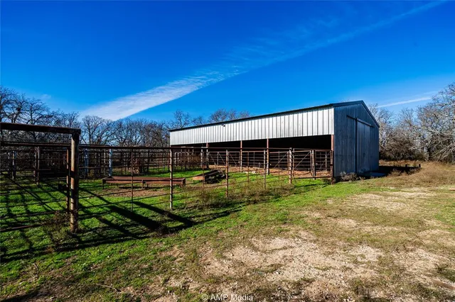$2,418,000 | 1992 Sand Flat Road, Jacksboro, TX 76458