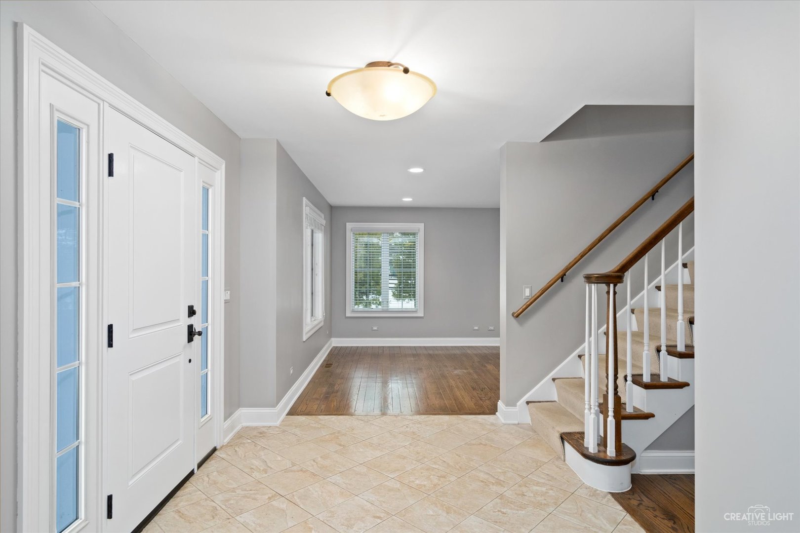 38W709 Seavey Road Batavia, IL 60510 - Photo 3 of 28 a view of an entryway with wooden floor