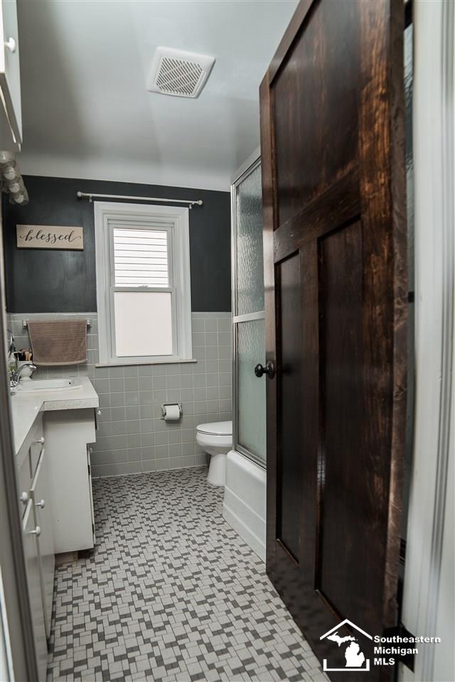 1845 South Custer Road Monroe, MI 48161 - Photo 14 of 26