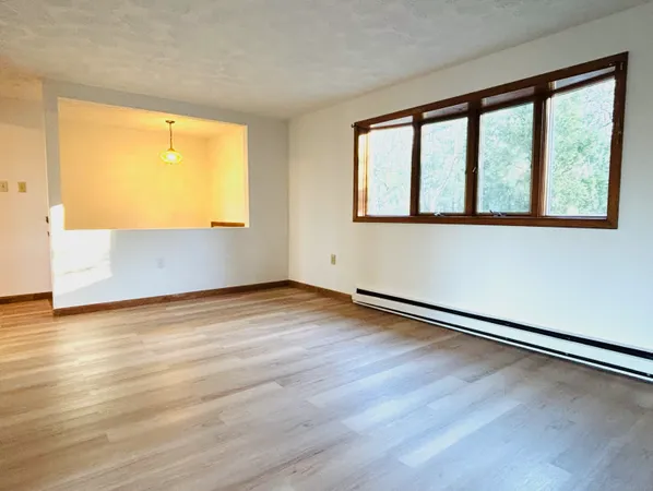 $449,900 | 2240 Glasgo Road, Griswold, CT 06351