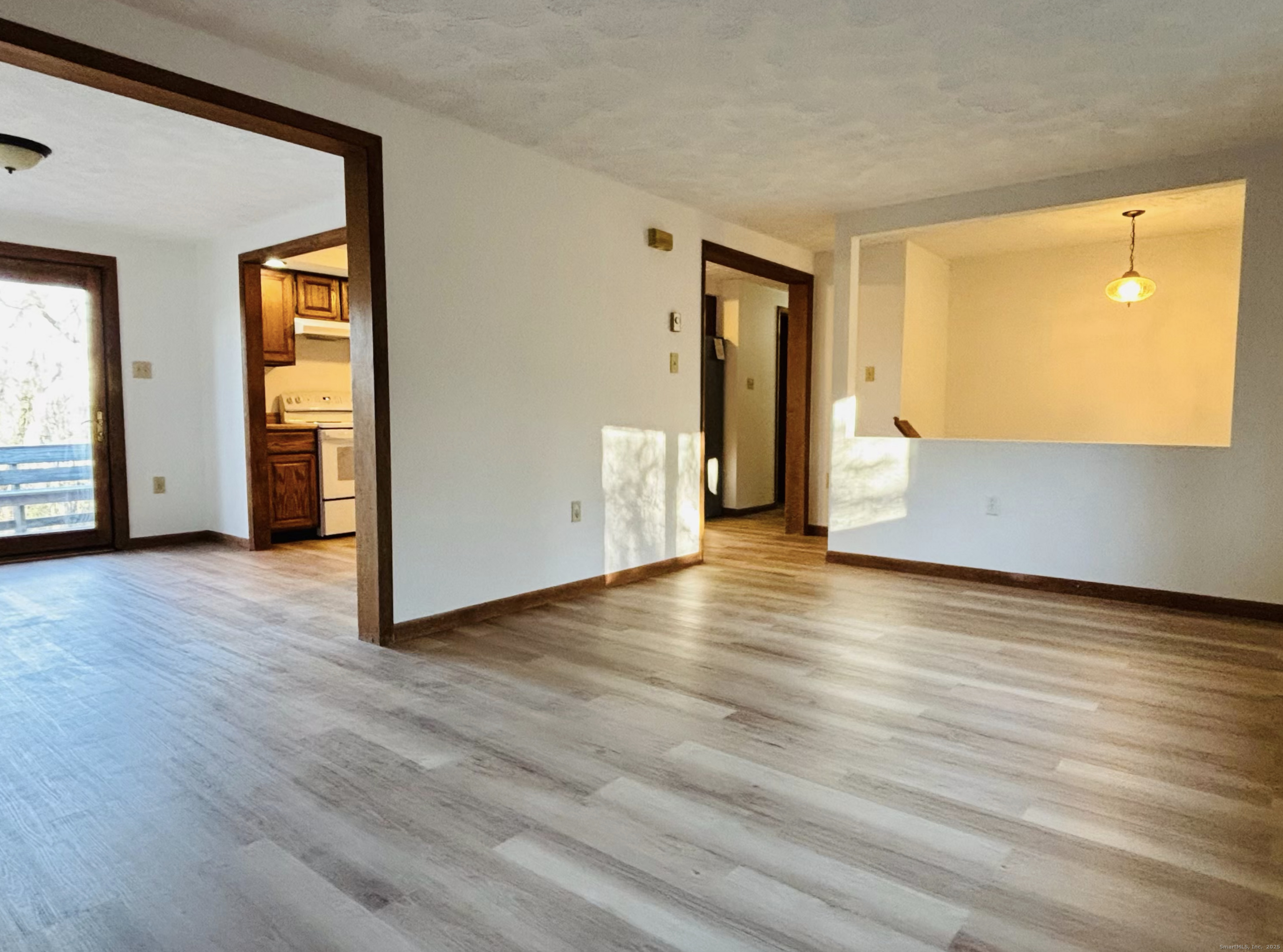 2240 Glasgo Road Griswold, CT 06351 - Photo 5 of 24