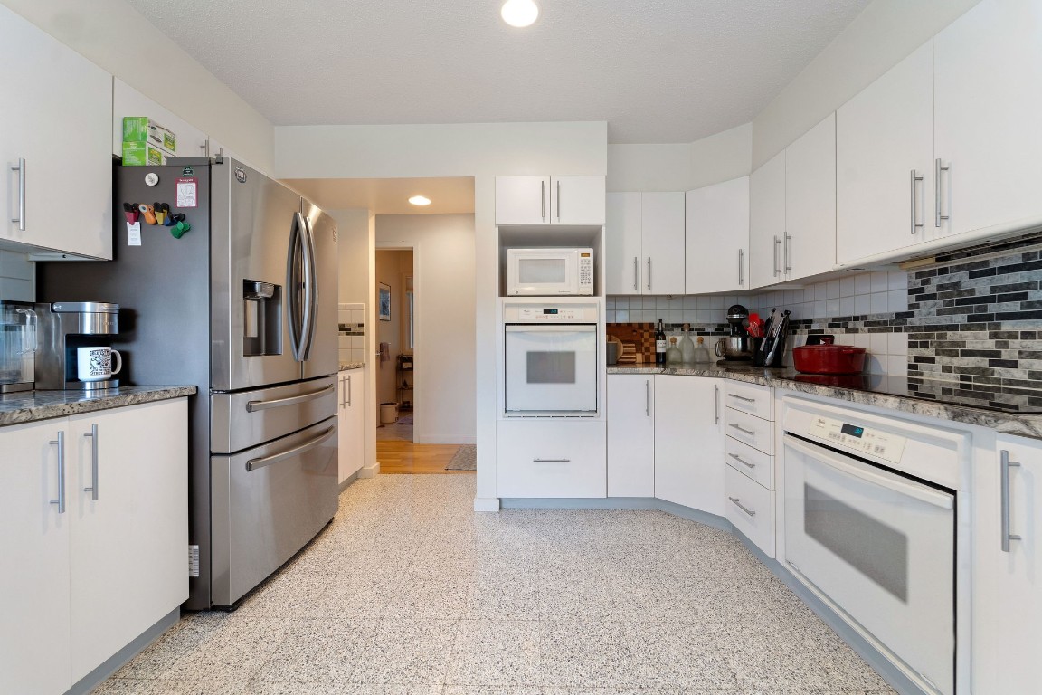 3000 Webb Road Binghamton, NY 13903 - Photo 12 of 50 Gallery Image 12