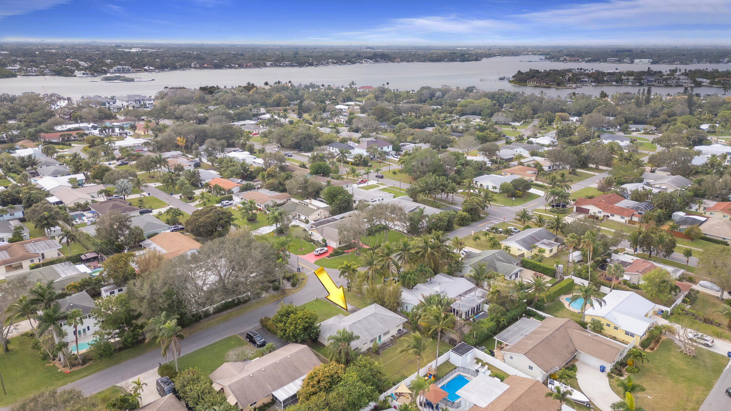 15 Beverly Road West Jupiter, FL 33469 - Photo 11 of 16 15 Beverly Rd W Tequesta FL-large-014-01