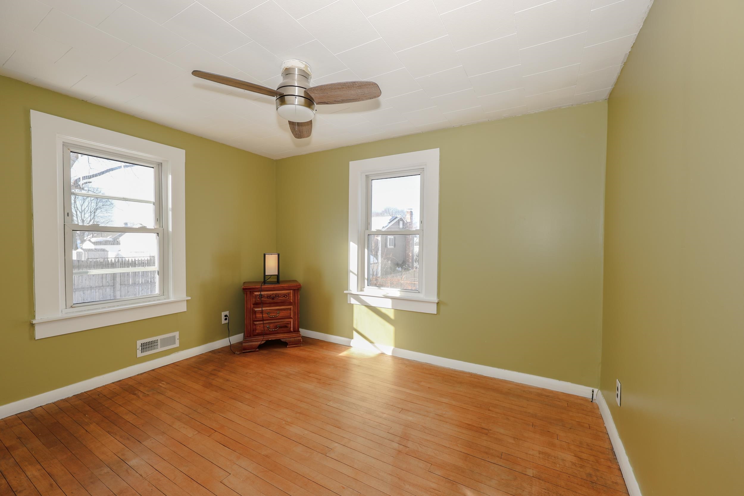 74 Purchase Street Manchester, NH 03103 - Photo 12 of 29