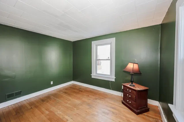 $395,000 | 74 Purchase Street, Manchester, NH 03103