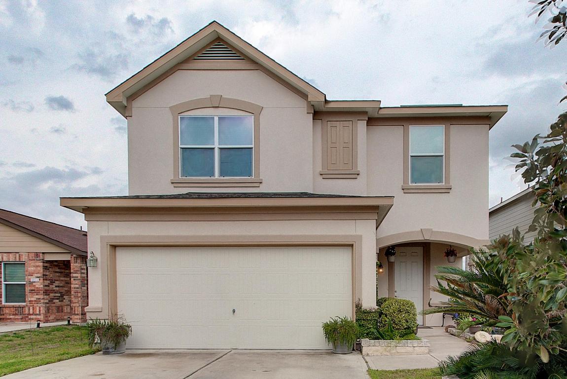 6816 Sunderland Trail Austin, TX 78747 - Photo 1 of 1 a view of outdoor space yard and front view of a house