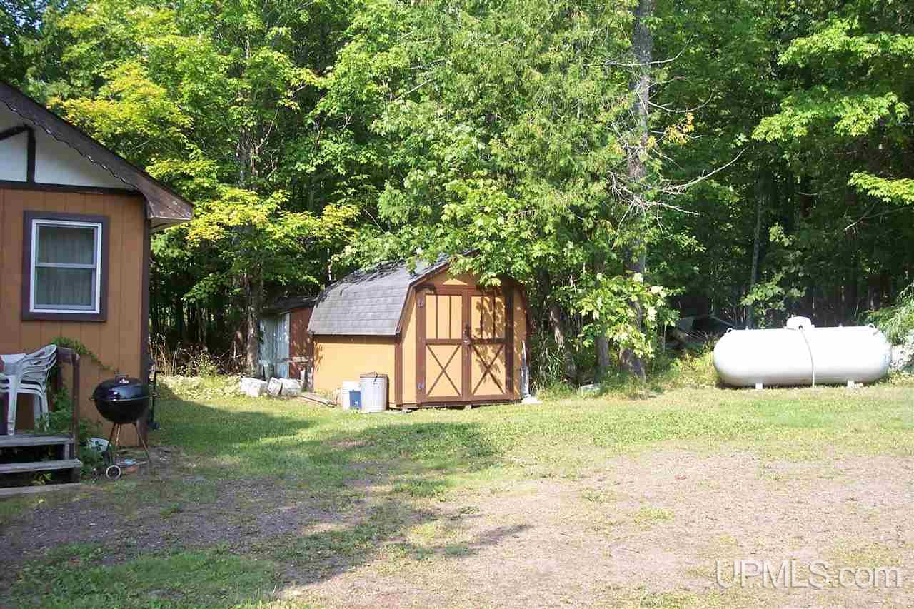 9945 East Shore Road Marenisco, MI 49947 - Photo 4 of 20 Gallery Image 4