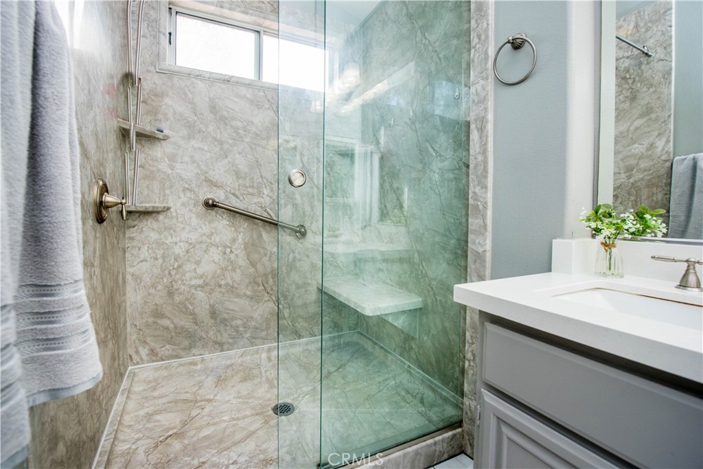 16344 West Sun Canyon Street Riverside, CA 92503 - Photo 32 of 51 Bath 3