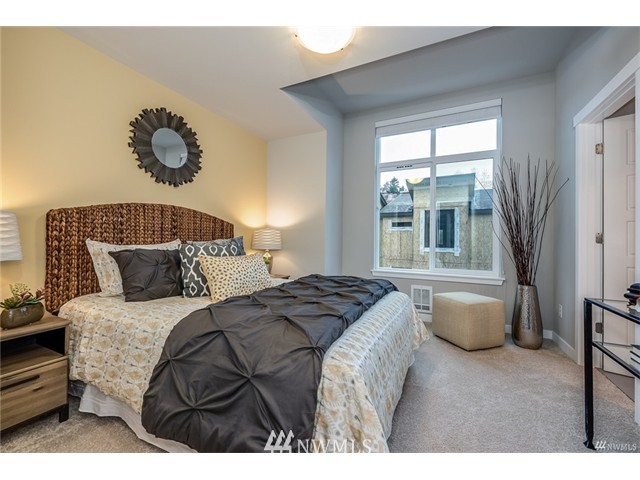 1325 Seattle Hill Road, Unit M1 Bothell, WA 98012 - Photo 6 of 7