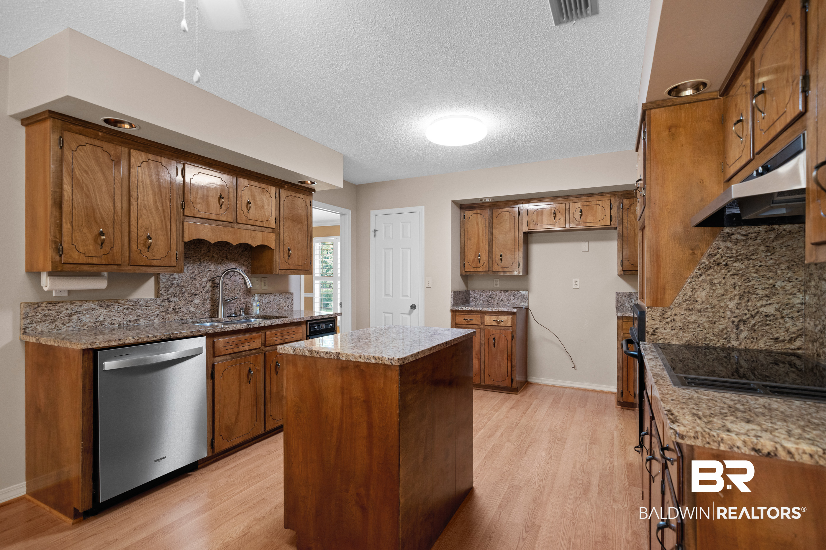 499 Ridgewood Drive Daphne, AL 36526 - Photo 16 of 43 Gallery Image 16