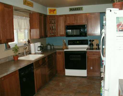 265 Rochester Road Freedom, PA 15042 - Photo 5 of 8 Kitchen.
