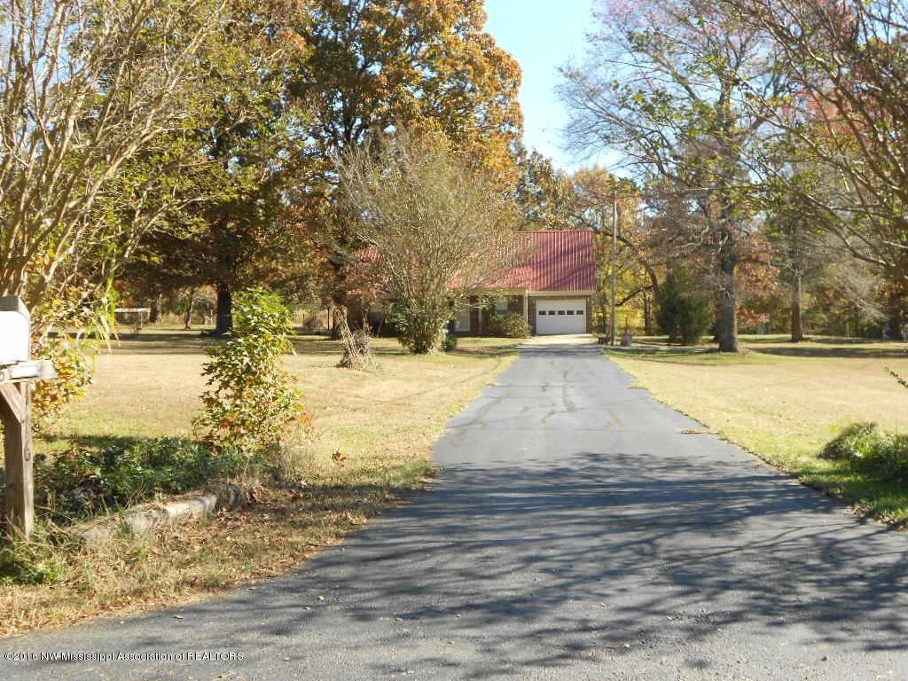 176 Wildwood Road Holly Springs, MS 38635 - Photo 11 of 28 DSCN6842