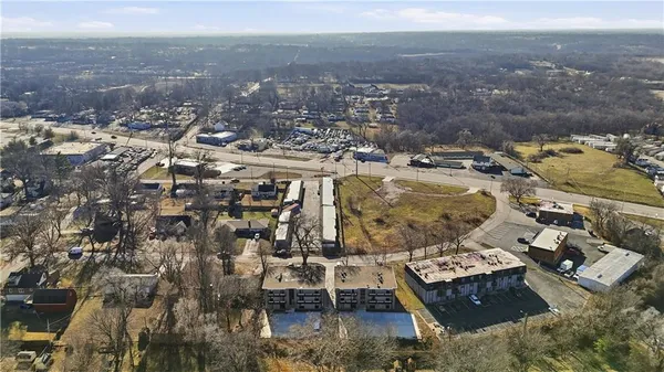 $1,900,000 | 9930 East 36th Street South, Independence, MO 64052