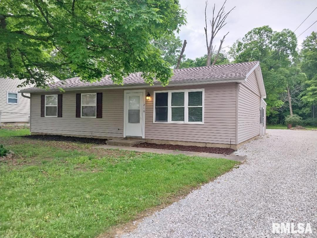 210 East Bittersweet Road Washington, IL 61571 - Photo 3 of 22 Gallery Image 3