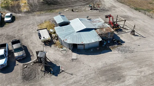 $206,900 | 166 County Road 303 East, Orange Grove, TX 78372