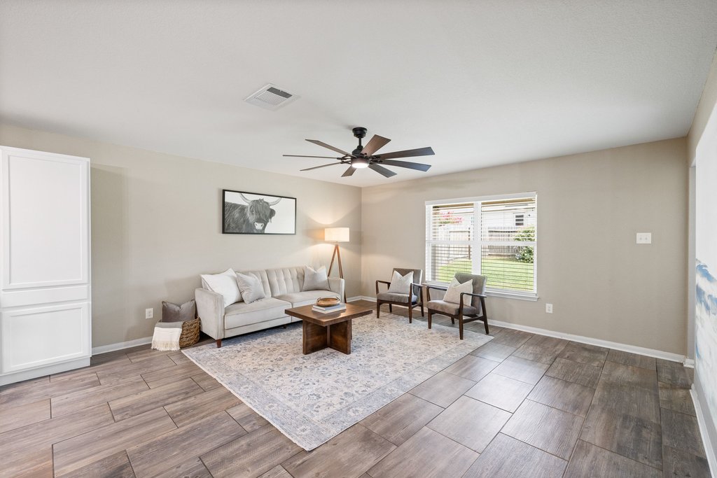 217 Farmer Lane Jarrell, TX 76537 - Photo 11 of 29