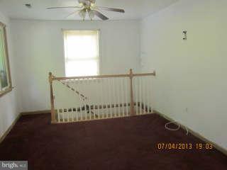 1044 Claggett Road Sunderland, MD 20689 - Photo 3 of 11 Living Room
