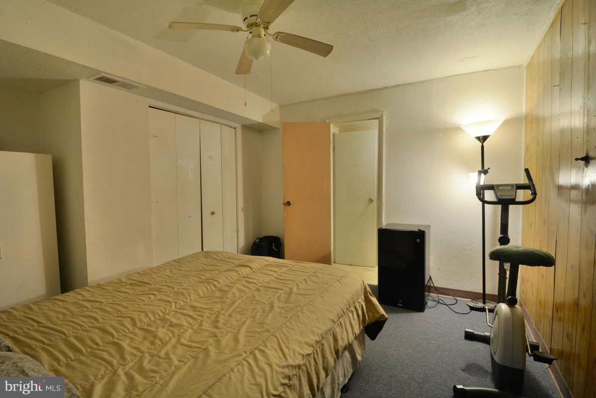 1983 Dominoe Road Annapolis, MD 21401 - Photo 22 of 27 Bedroom
