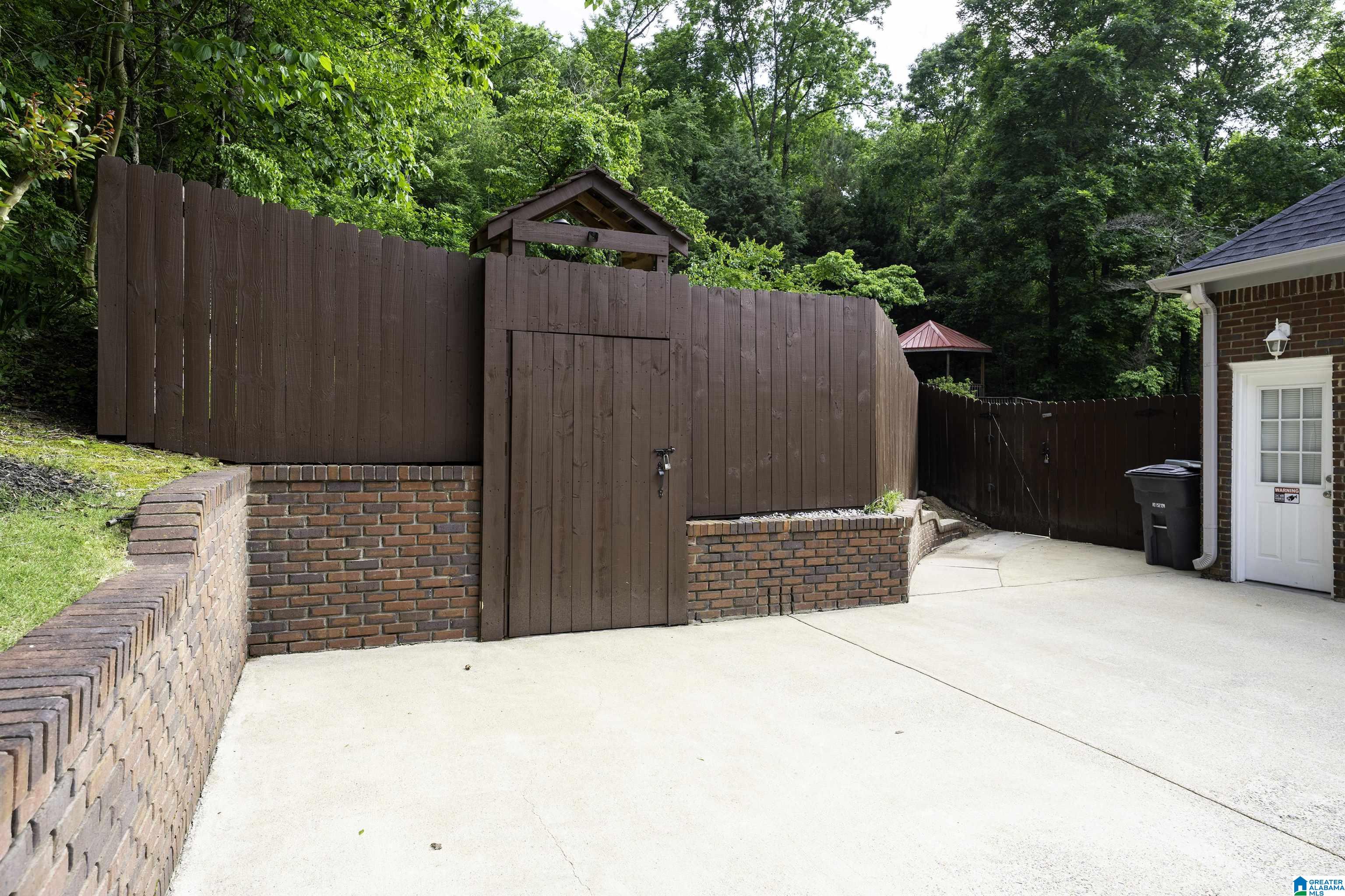 6217 Windsor Lane Pinson, AL 35126 - Photo 34 of 44