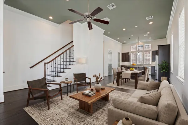 $2,900 | 9674 Knight Road, Houston, TX 77045
