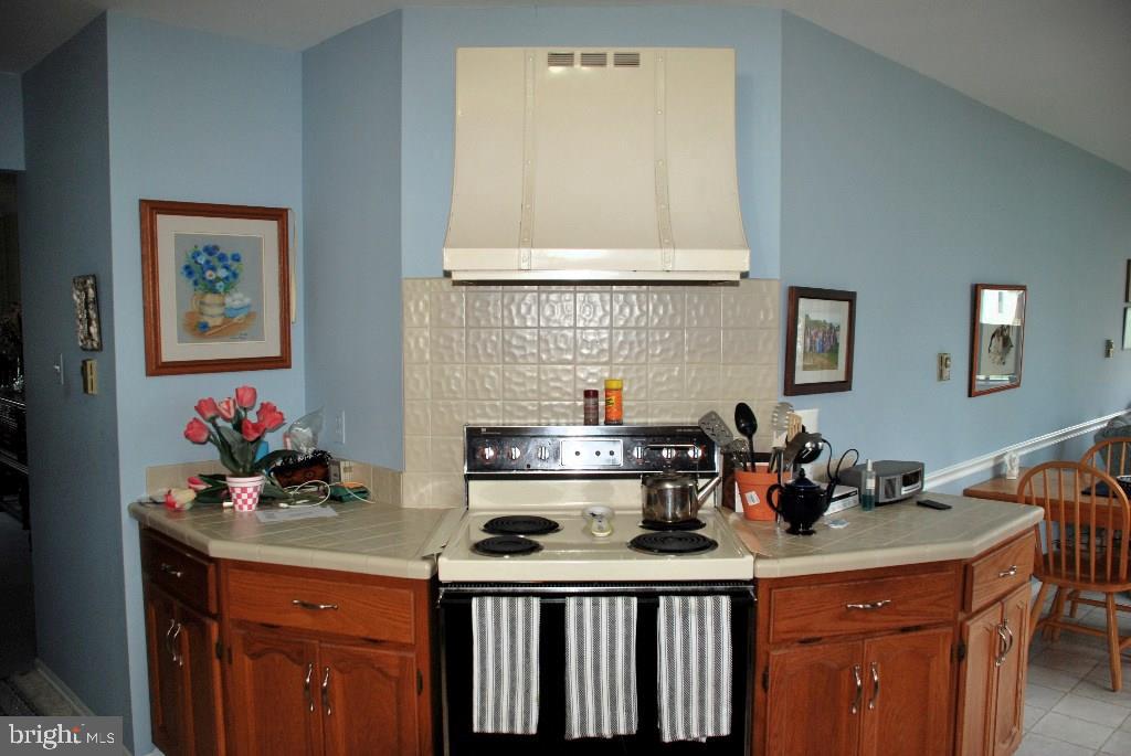 95 Ash Road, Unit 4 Manahawkin, NJ 08050 - Photo 7 of 15 Gallery Image 7