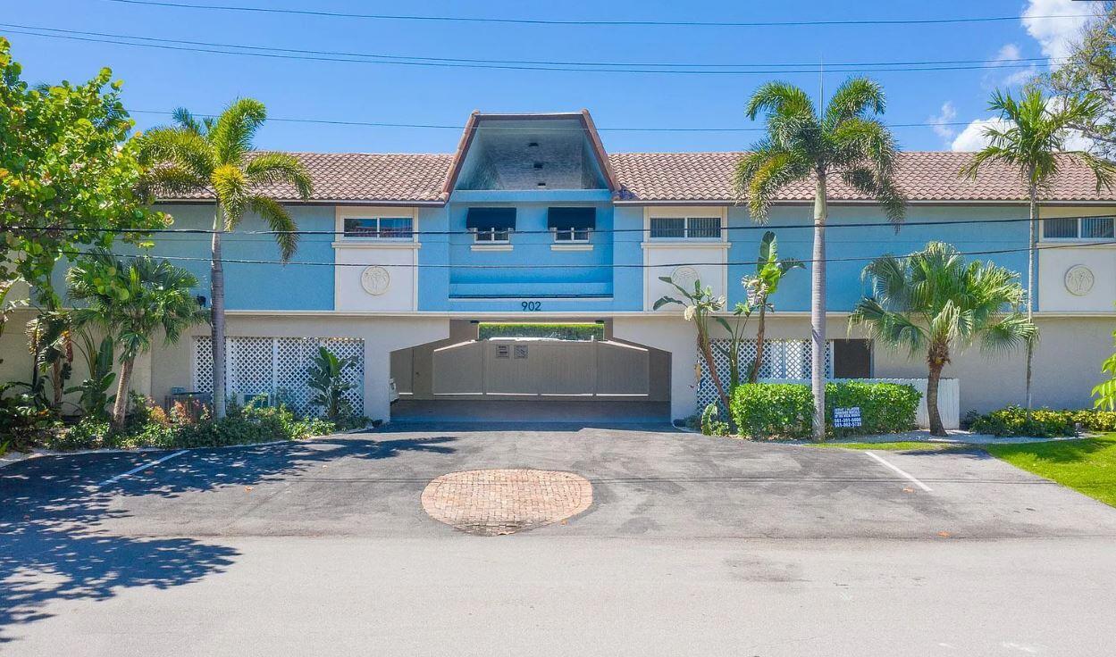 Apartment in Boca Raton