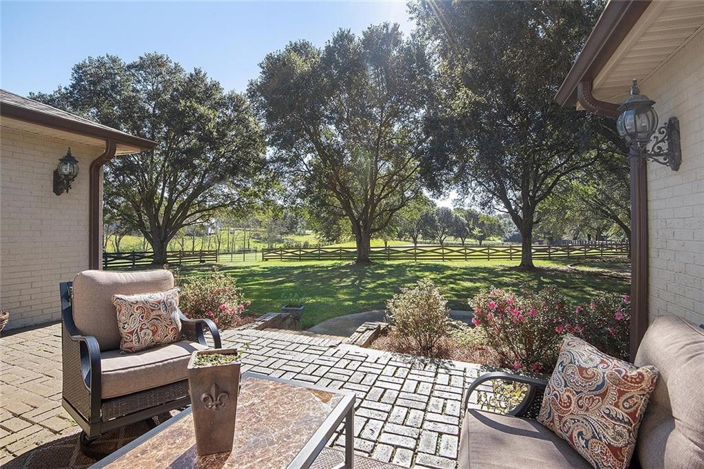 21483 Spring Clover Lane Covington, LA 70435 - Photo 7 of 29 Gallery Image 7