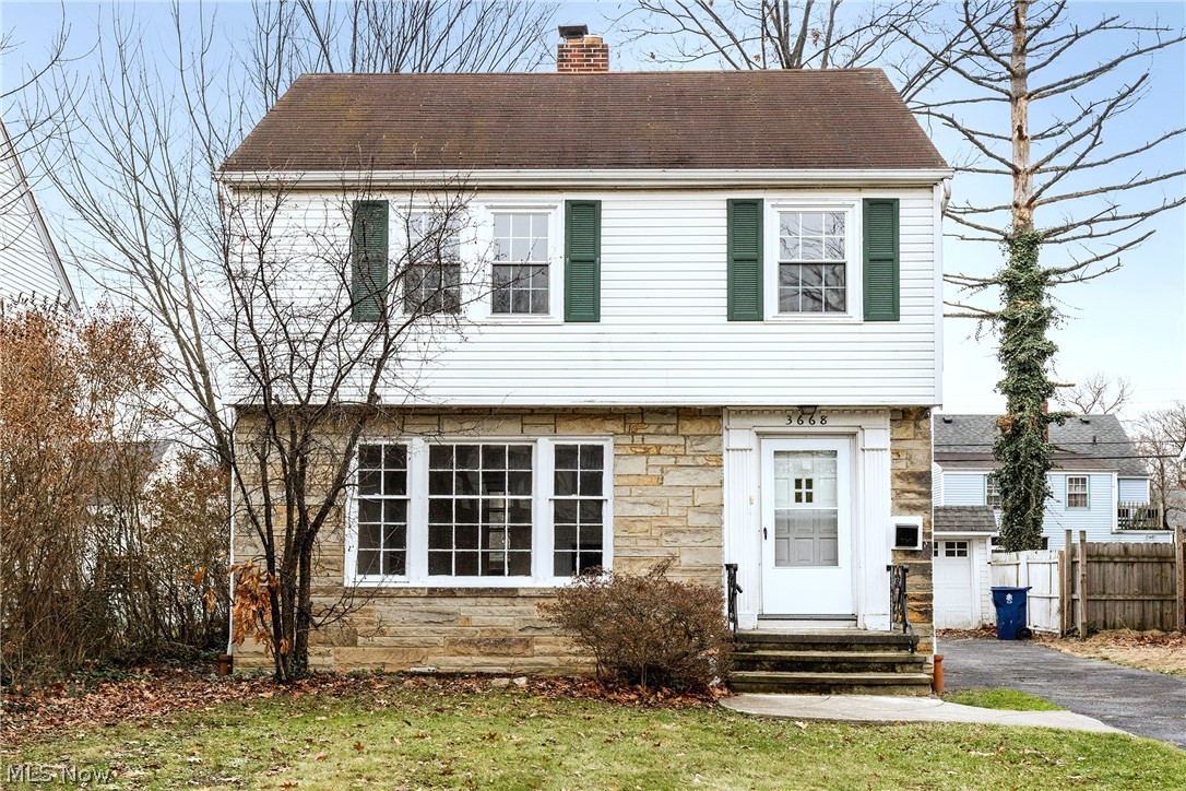 3668 Grosvenor Road Cleveland Heights, OH 44118 - Photo 1 of 18