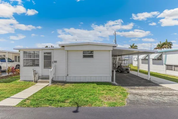 $140,000 | 10 Abilene Trail, Unit 192, Naples, FL 34113
