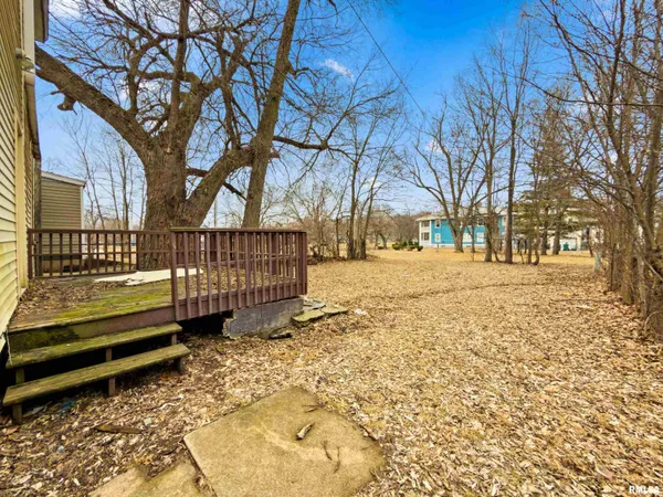 $149,900 | 1003 Northeast Monroe Street, Peoria, IL 61603